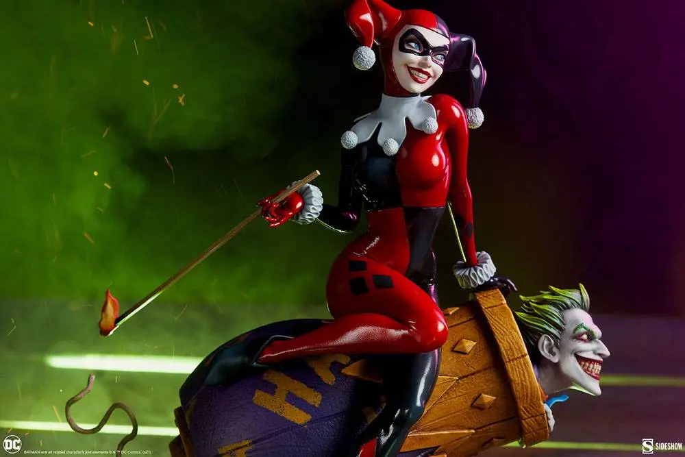 DC Comics Diorama Harley Quinn and The Joker 35 cm Produktfoto
