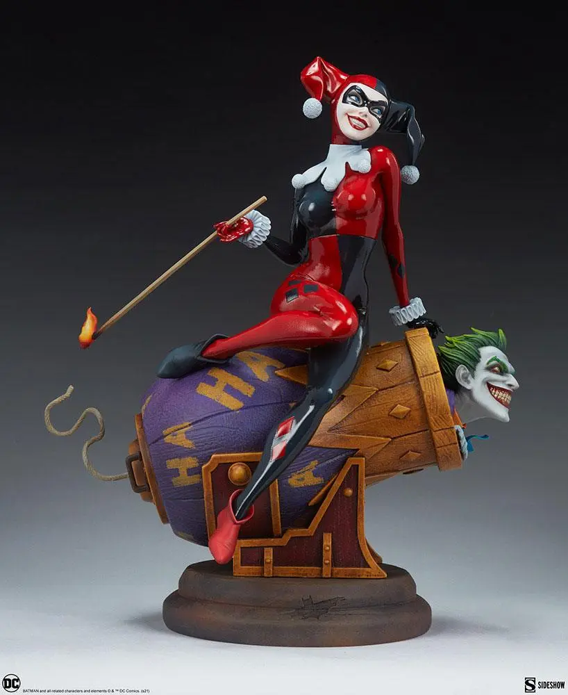 DC Comics Diorama Harley Quinn and The Joker 35 cm Produktfoto