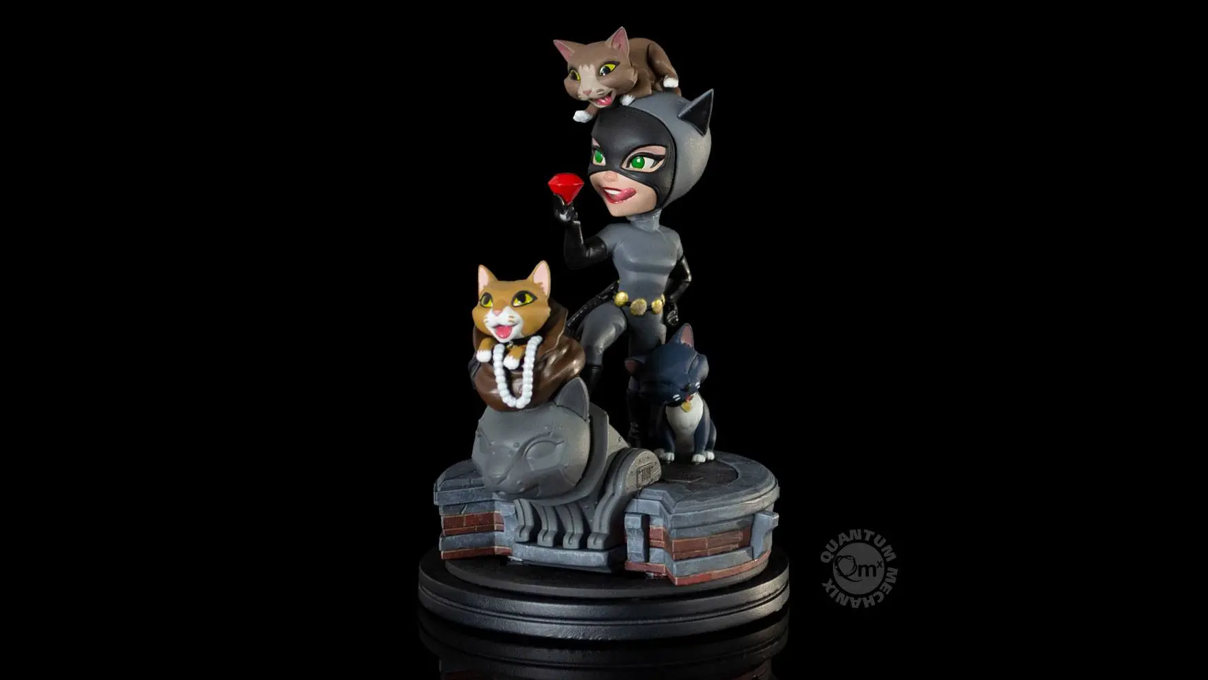 DC Comics Q-Fig Elite Figur Catwoman 12 cm Produktfoto