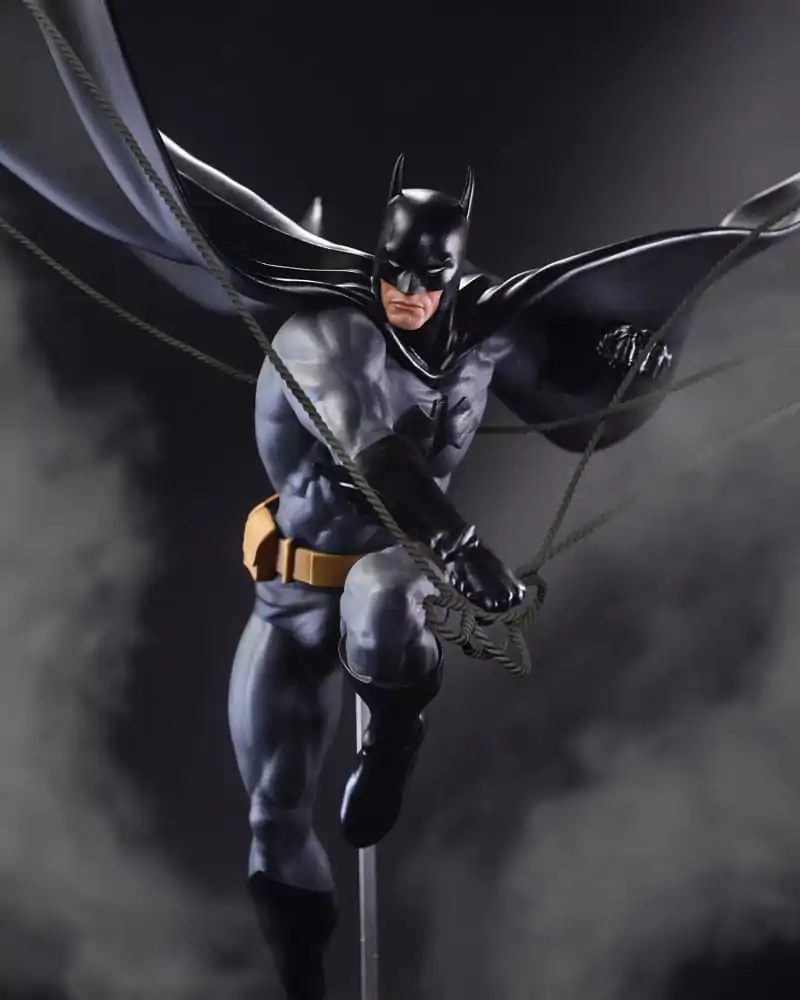 DC Direct Resin Statue DC Designer Series Batman (by Dan Mora) 40 cm termékfotó