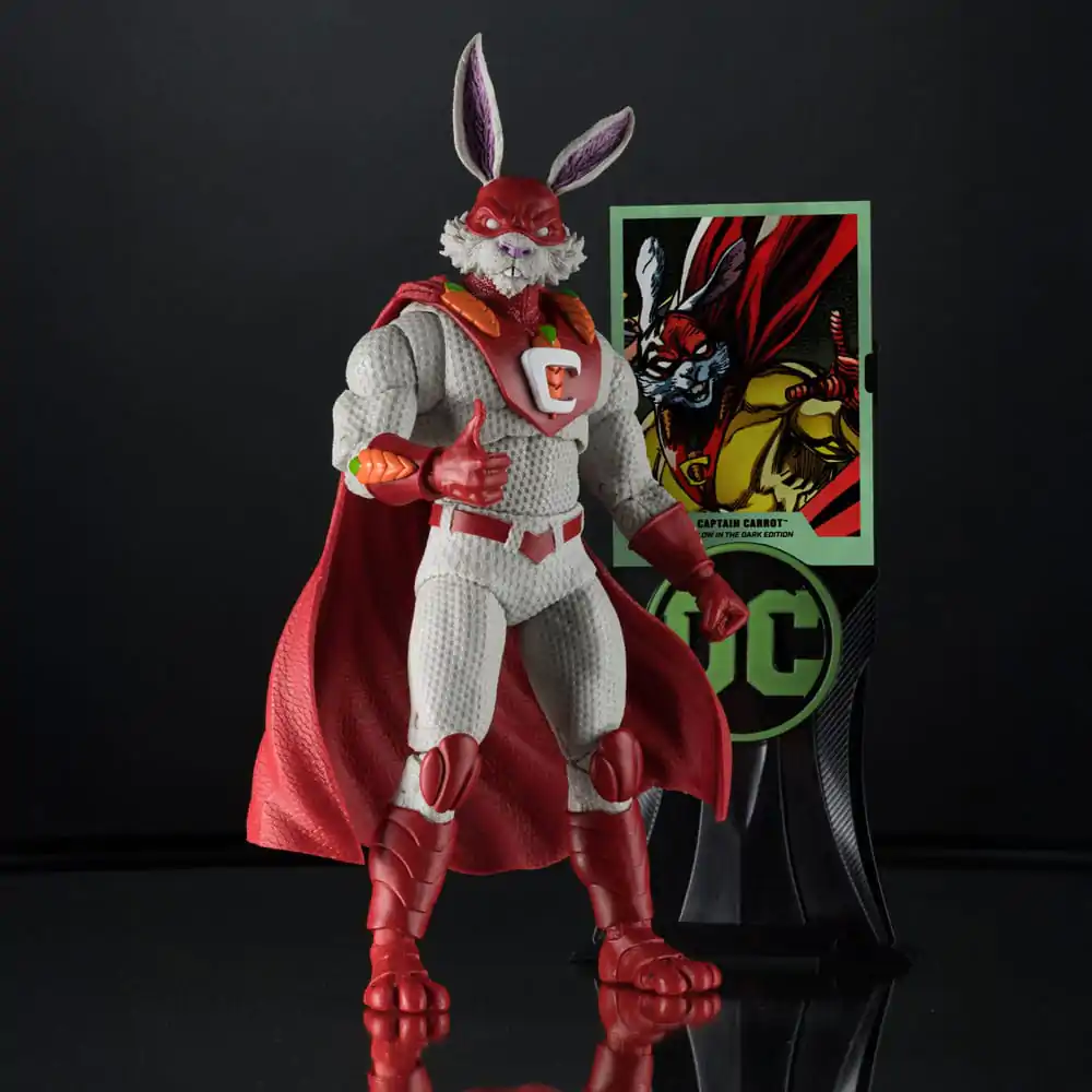 DC Multiverse Actionfigur Captain Carrot (Justice League Incarnate) Glow In The Dark Edition (Gold Label) 18 cm Produktfoto