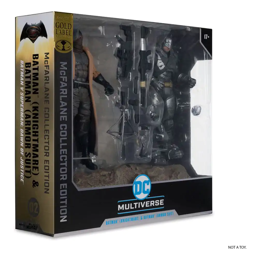 DC Multiverse McFarlane Collector Edition Actionfiguren 2er-Pack #02 Batman (Knightmare) &amp; Batman (Armor Suit) (BvS: DoJ) (Gold Label) 18 cm Produktfoto