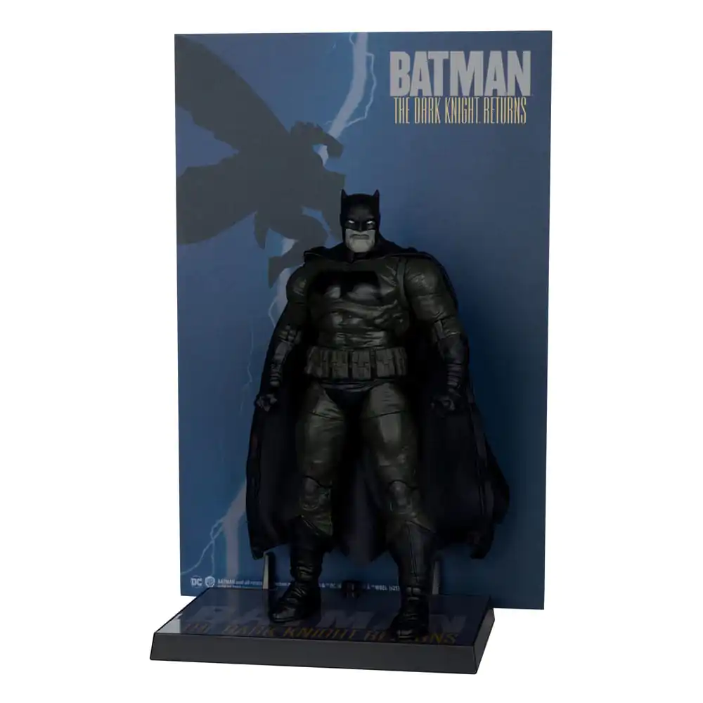 DC Multiverse McFarlane Cover Recreations Actionfigur Batman (Batman: The Dark Knight Returns #1) (Gold Label) 18 cm Produktfoto