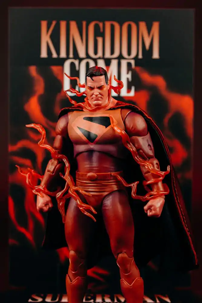DC Multiverse McFarlane Cover Recreations Action Figur Superman (Kingdom Come) (Gold Label) 18 cm Produktfoto