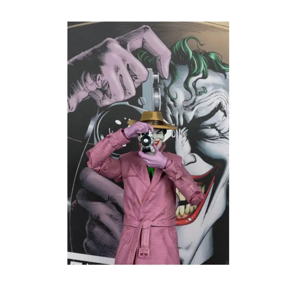 DC Multiverse McFarlane Cover Recreations Actionfigur The Joker (Batman: The Killing Joke) (Gold Label) 18 cm Produktfoto