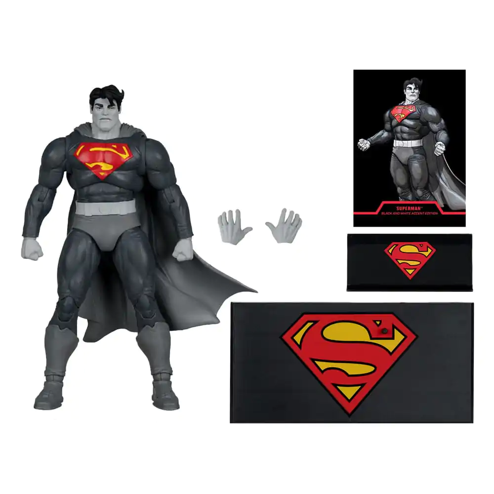 DC Multiverse Action Figur Superman (The Dark Knight Returns) (Black & White Accent Edition) (Gold Label) 18 cm Produktfoto