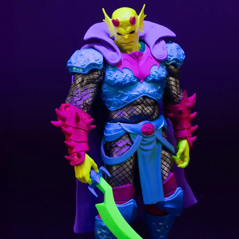 DC Multiverse Action-Figur The Demon (Demon Knights) Black Light Edition (Gold Label) 18 cm Produktfoto