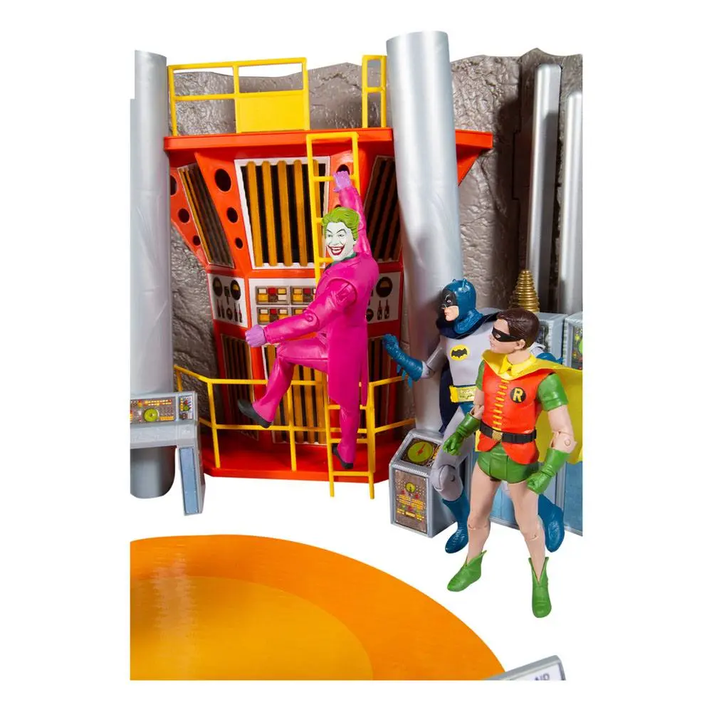 DC Retro Playset Batman 66 Batcave termékfotó