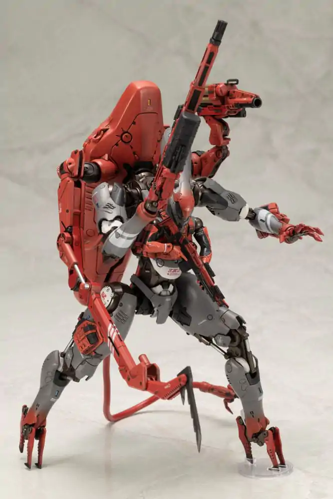 Death Stranding 2 Plastic Model Kit 1/20 The Ghost Mech Coffins 18 cm Produktfoto