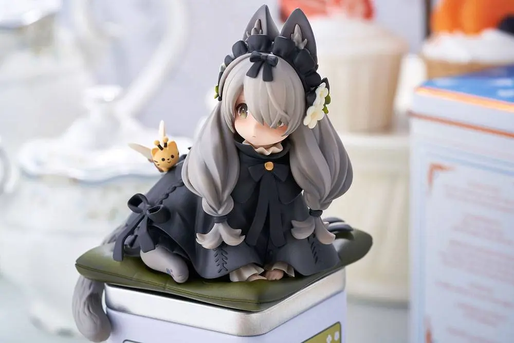 Decorated Life Collection PVC Statue Tea Time Cats British Shorthair 18 cm Produktfoto