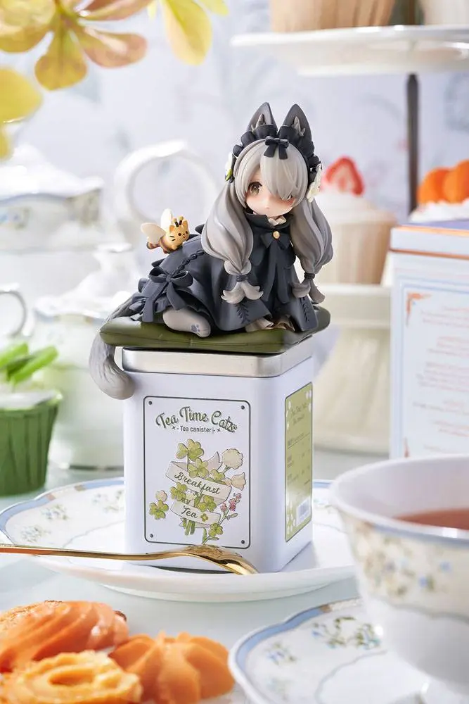 Decorated Life Collection PVC Statue Tea Time Cats British Shorthair 18 cm Produktfoto
