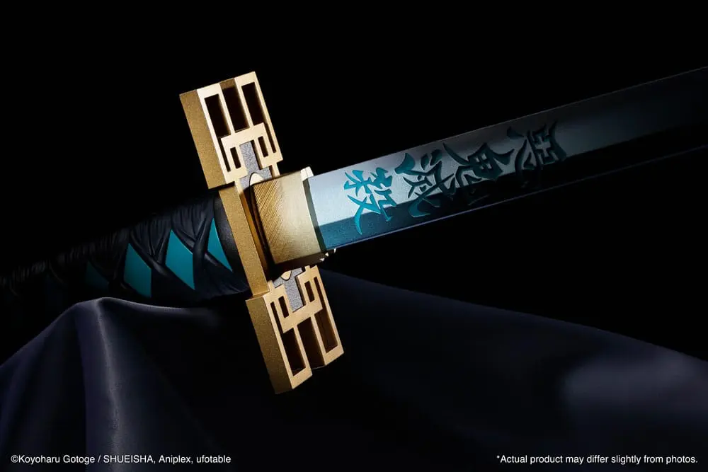 Demon Slayer: Kimetsu no Yaiba Proplica Replik 1/1 Nichirin Sword (Muichiro Tokito) 91 cm Produktfoto