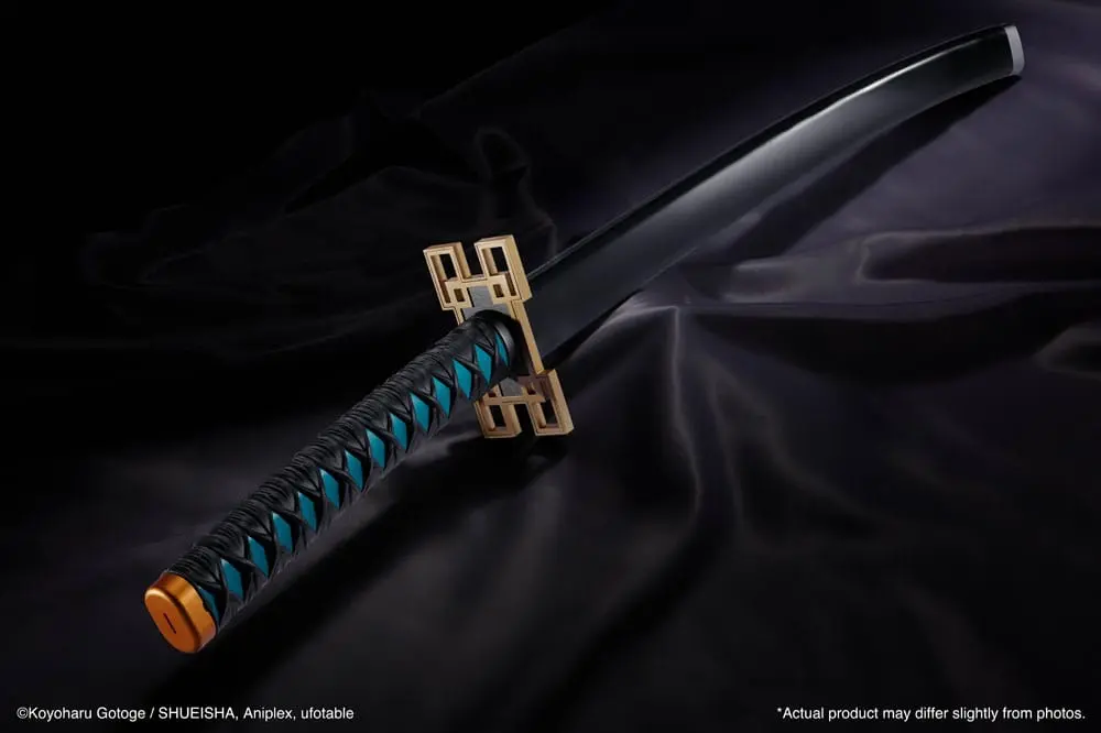 Demon Slayer: Kimetsu no Yaiba Proplica Replik 1/1 Nichirin Sword (Muichiro Tokito) 91 cm Produktfoto