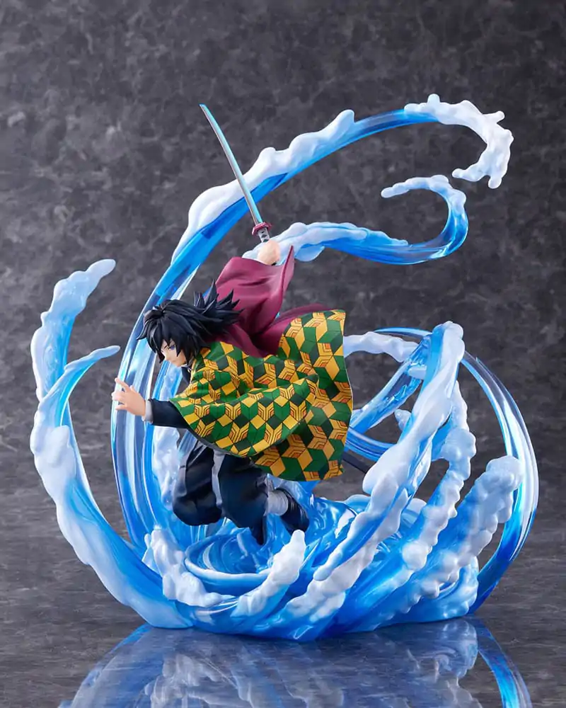 Demon Slayer: Kimetsu no Yaiba Statue 1/8 Giyu Tomioka DX Ver. 29 cm termékfotó