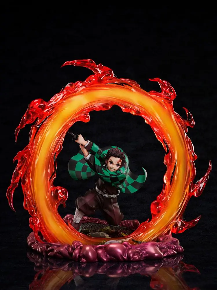 Demon Slayer: Kimetsu no Yaiba Statue 1/8 Tanjiro Kamado 28 cm Produktfoto