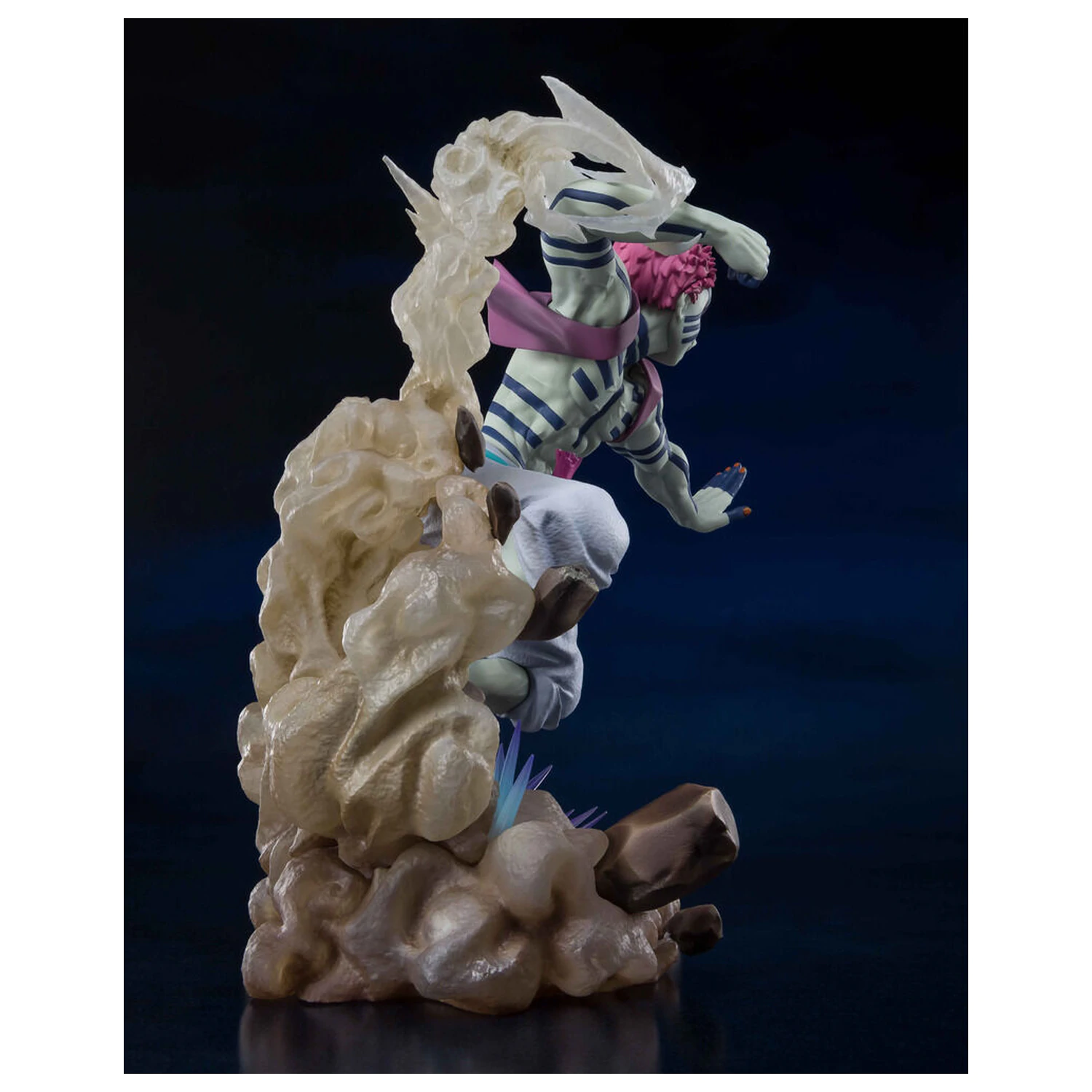 Demon Slayer Kimetsu No Yaiba Akaza Upper Three S.H. Figurarts Figur 17cm Produktfoto
