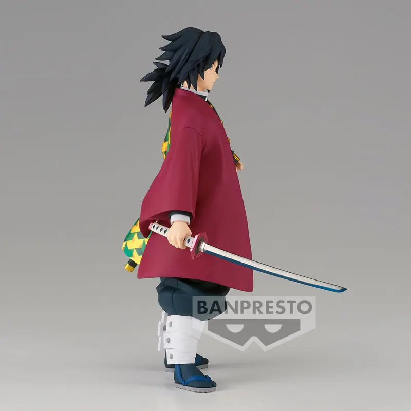 Demon Slayer Kimetsu no Yaiba Giyu Tomioka Figur 17cm Produktfoto