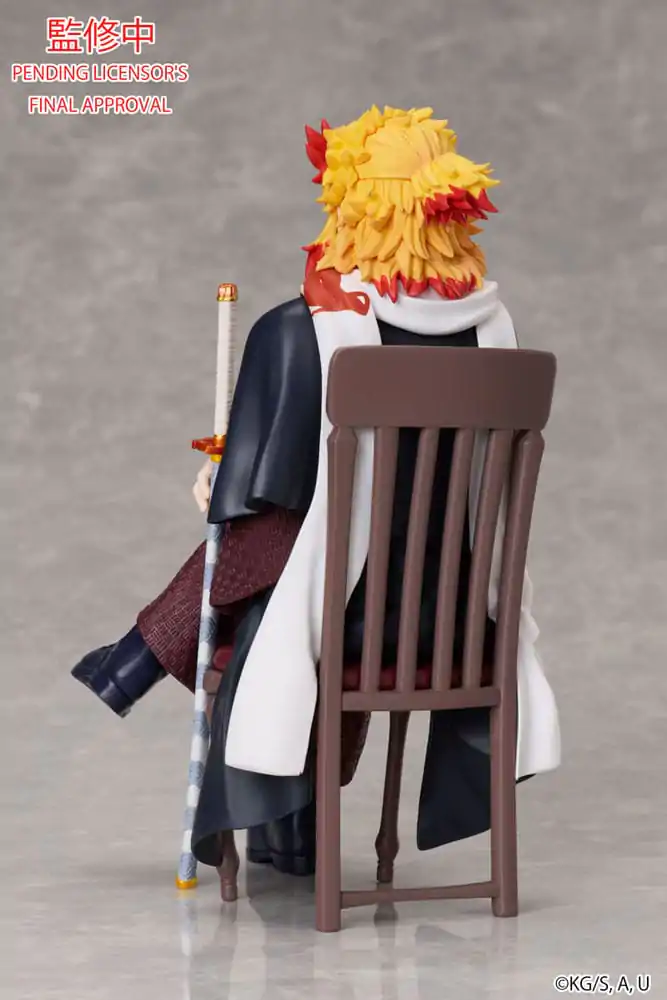 Demon Slayer: Kimetsu no Yaiba Statue Kyojuro Rengoku 16 cm termékfotó