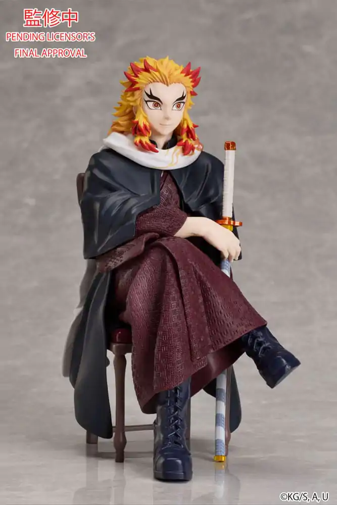 Demon Slayer: Kimetsu no Yaiba Statue Kyojuro Rengoku 16 cm termékfotó