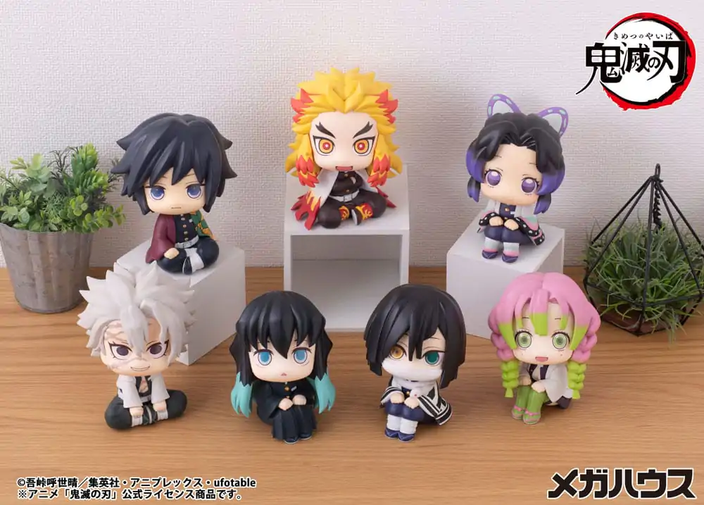 Demon Slayer Kimetsu no Yaiba Look Up PVC Statue Iguro Obanai 11 cm Produktfoto