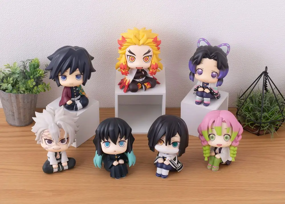 Demon Slayer Kimetsu no Yaiba Look Up PVC Statue Iguro Obanai 11 cm Produktfoto
