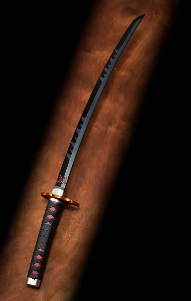 Demon Slayer: Kimetsu no Yaiba Proplica Replik 1/1 Nichirin Schwert (Tanjiro Kamado) Kyojuro Rengoku´s Sword Gueard Ver. 88 cm Produktfoto