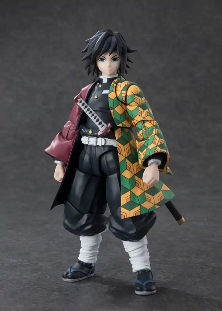 Demon Slayer: Kimetsu no Yaiba S.H. Figuarts Actionfigur Giyu Tomioka 15 cm Produktfoto