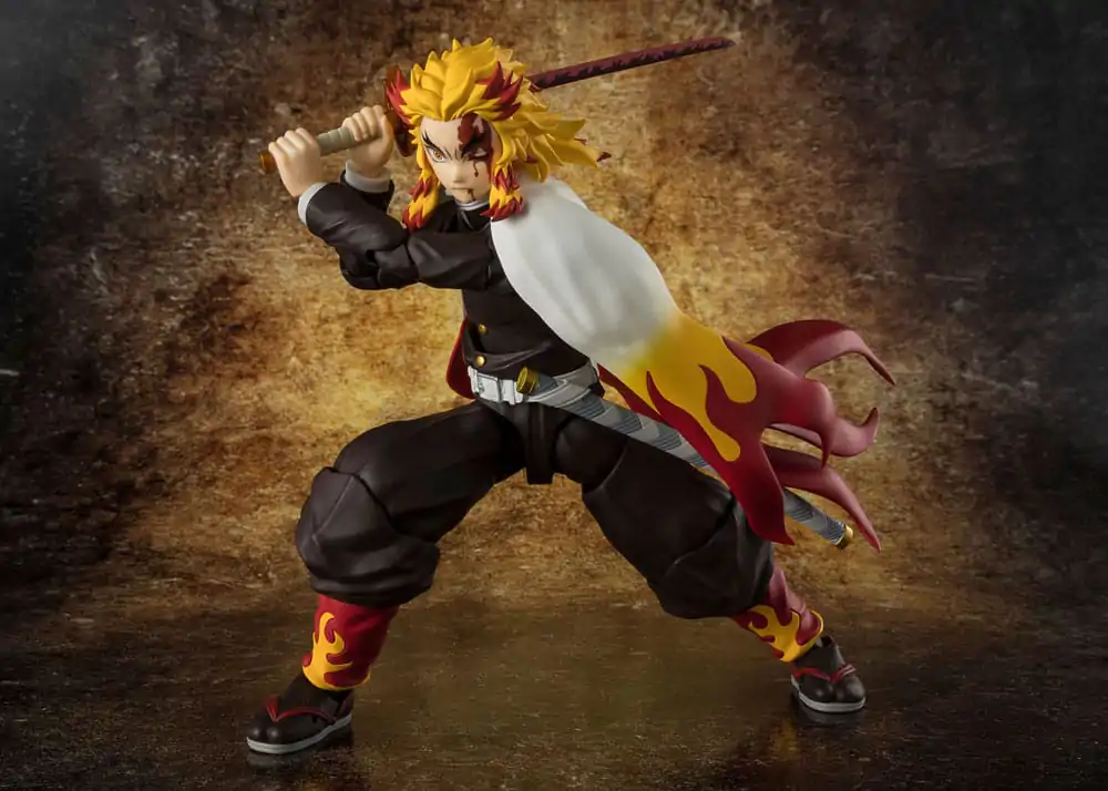 Demon Slayer: Kimetsu no Yaiba S.H.Figuarts Actionfigur Kyojuro Rengoku 15 cm Produktfoto