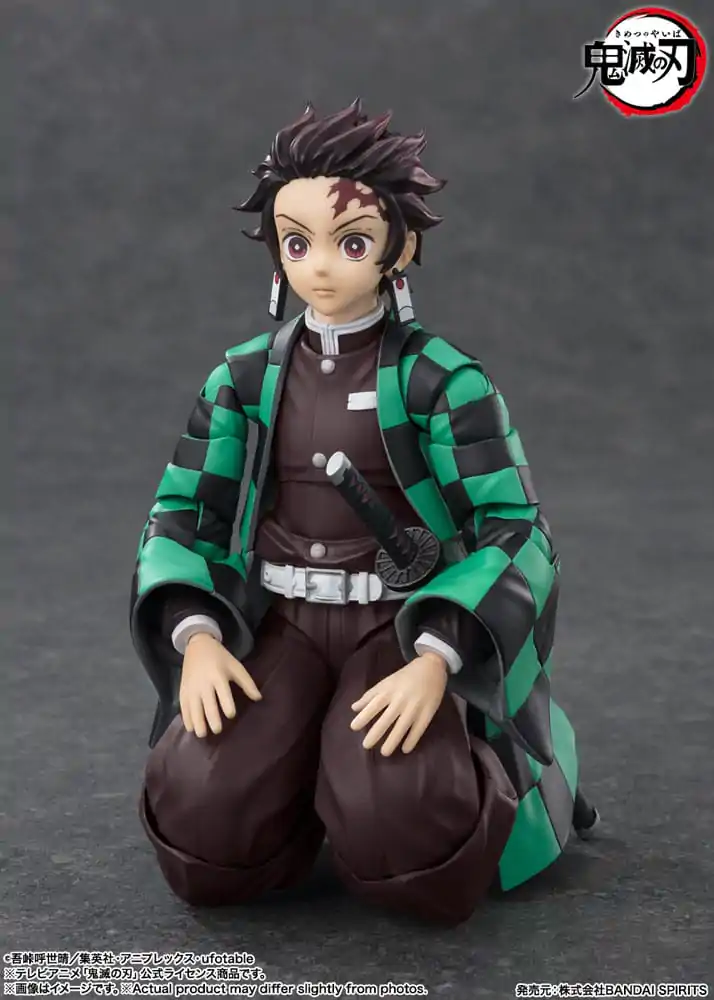 Demon Slayer: Kimetsu no Yaiba S.H. Figuarts Actionfigur Tanjiro Kamado 14 cm termékfotó