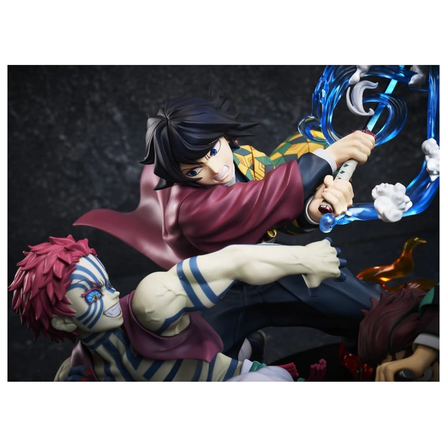 Demon Slayer: Kimetsu no Yaiba PVC Figur Tanjiro Kamado & Giyu Tomioka & Akaza 13 cm Produktfoto
