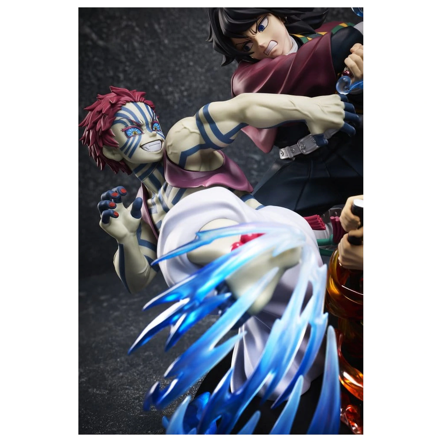Demon Slayer: Kimetsu no Yaiba PVC Figur Tanjiro Kamado & Giyu Tomioka & Akaza 13 cm Produktfoto