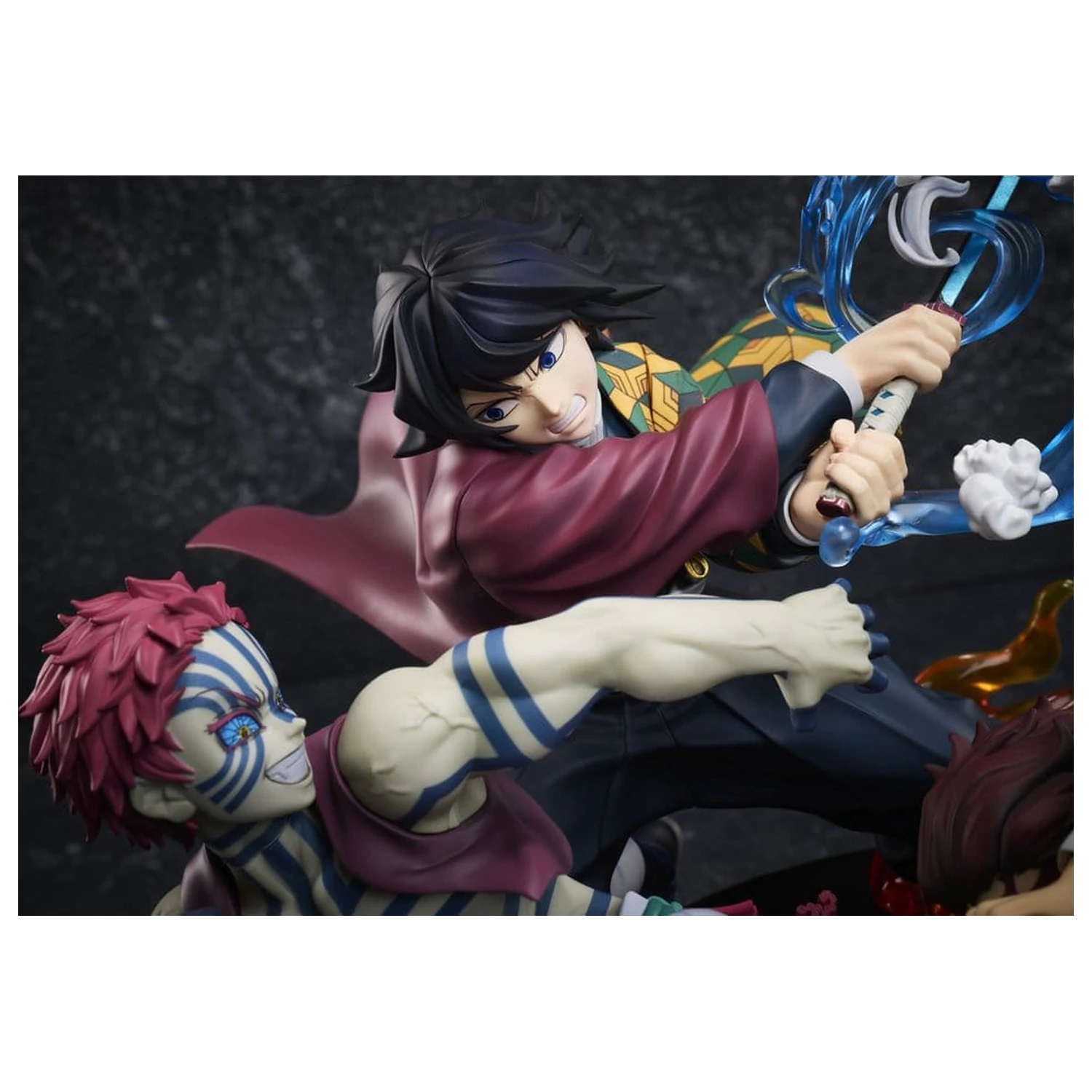 Demon Slayer: Kimetsu no Yaiba PVC Figur Tanjiro Kamado & Giyu Tomioka & Akaza 13 cm Produktfoto
