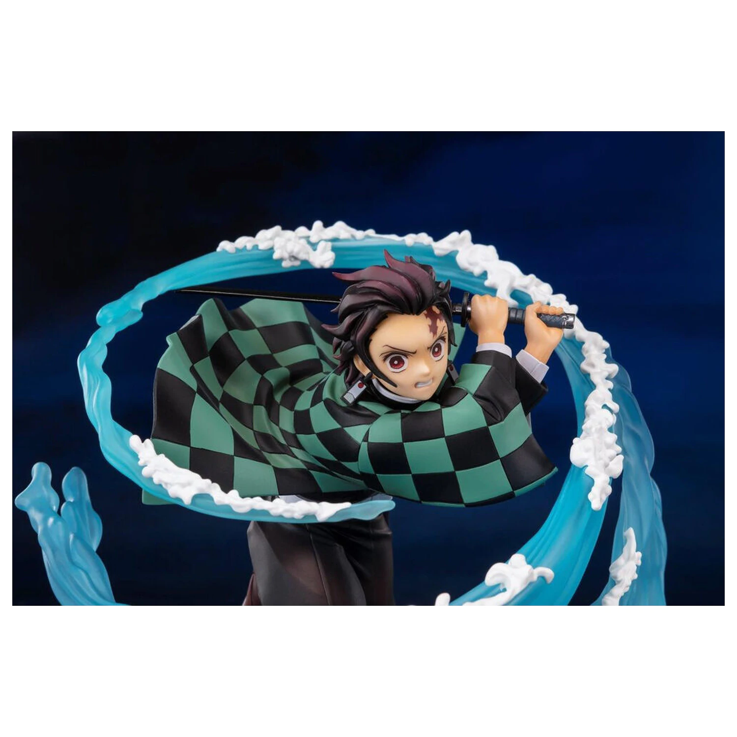 Demon Slayer Kimetsu No Yaiba Tanjiro Kamado Water Breathing S.H. Figurarts Figur 15cm Produktfoto