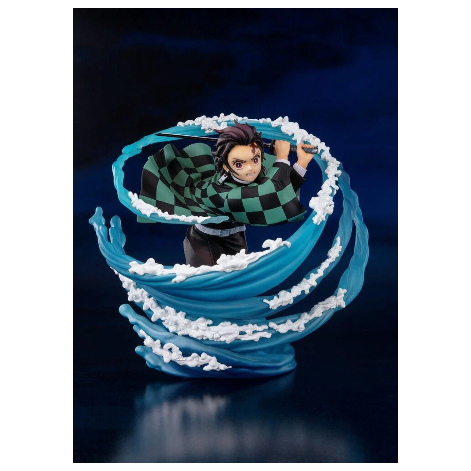Demon Slayer Kimetsu No Yaiba Tanjiro Kamado Water Breathing S.H. Figurarts Figur 15cm Produktfoto