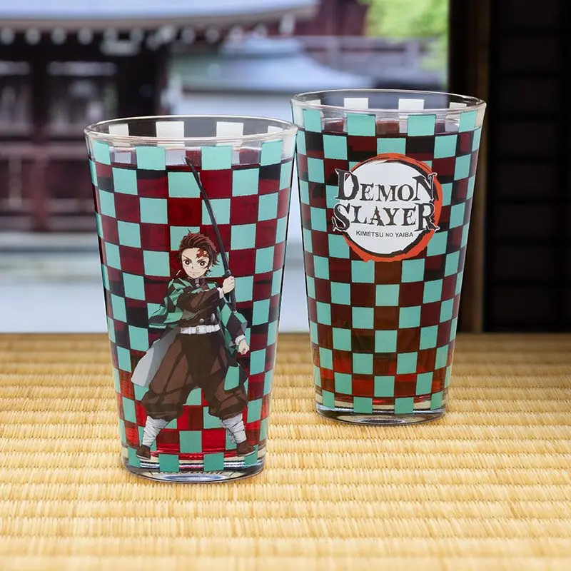 Demon Slayer Glas Produktfoto