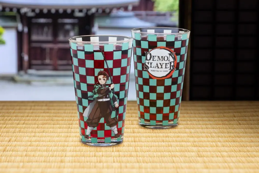 Demon Slayer Glas Produktfoto