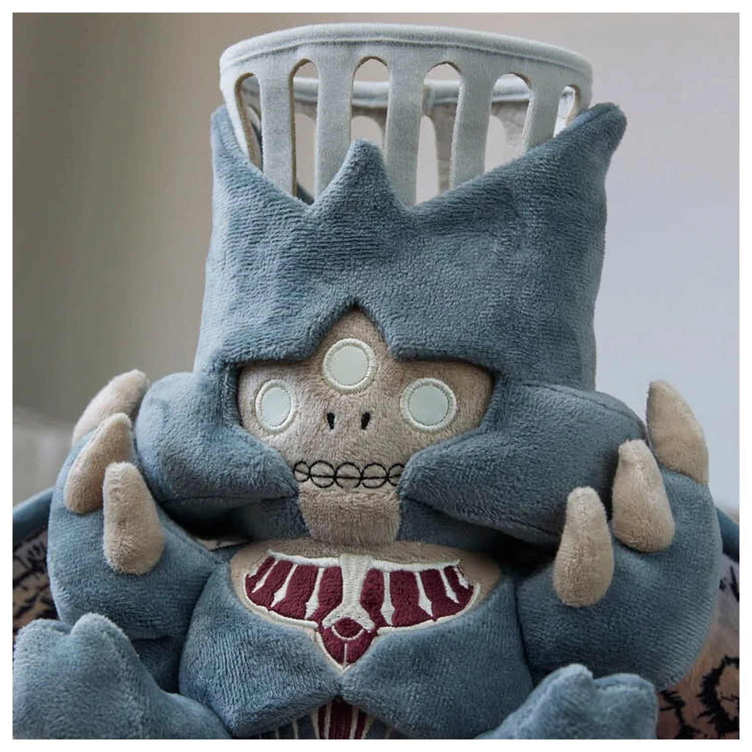Destiny 2 Savathun The Witch Queen Plüschtier 40cm Produktfoto