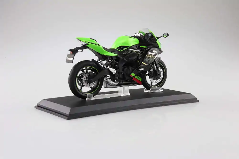 Diecast Bike Series Statue 1/12 Kawasaki Ninja ZX-25R Lime Green×Ebony 16 cm termékfotó