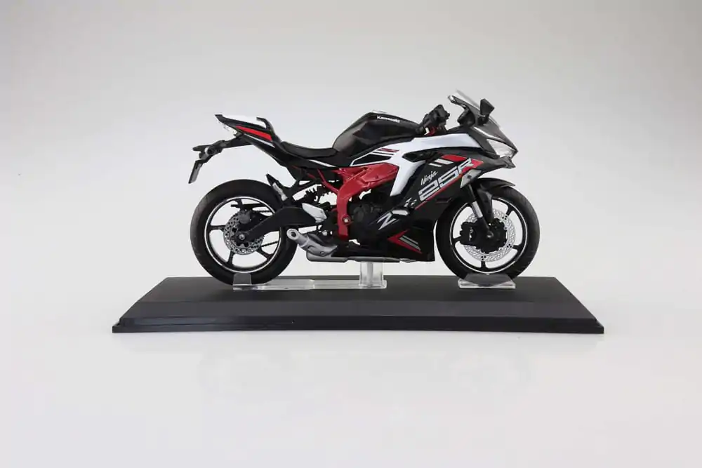 Diecast Bike Series Statue 1/12 Kawasaki Ninja ZX-25R Metallic Spark Black×Peal Flat Stardust White 16 cm termékfotó