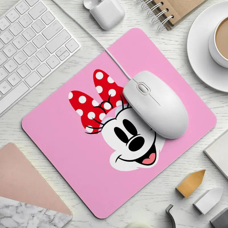 Disney 100th Anniversary Minnie Mousepad Produktfoto