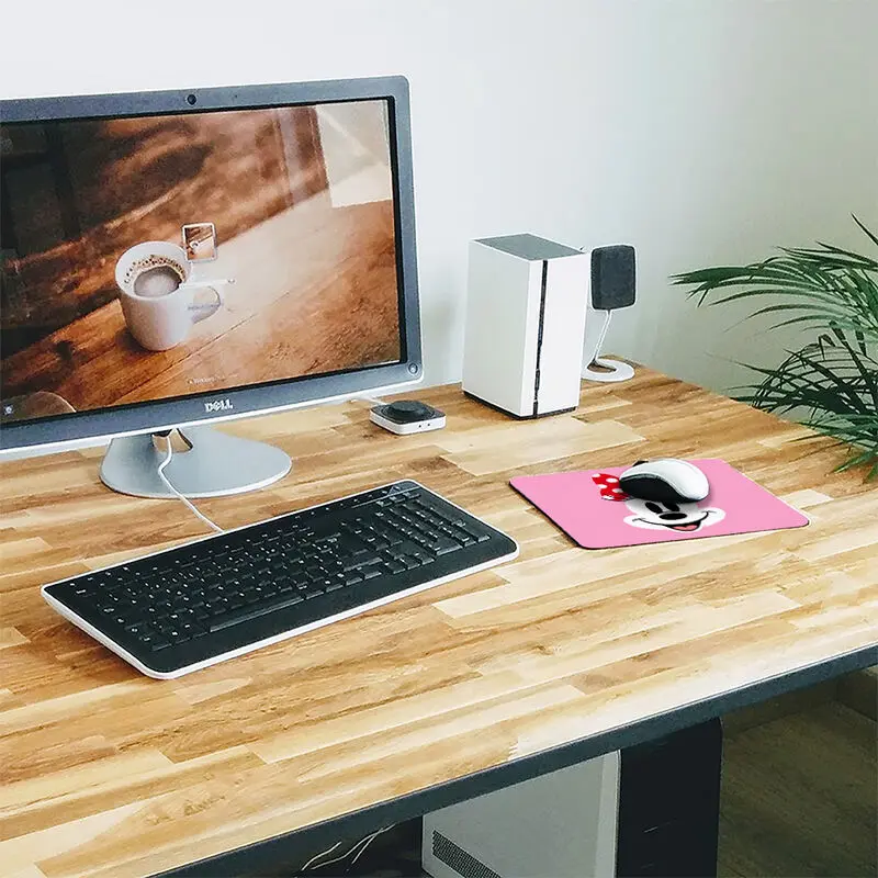 Disney 100th Anniversary Minnie Mousepad Produktfoto