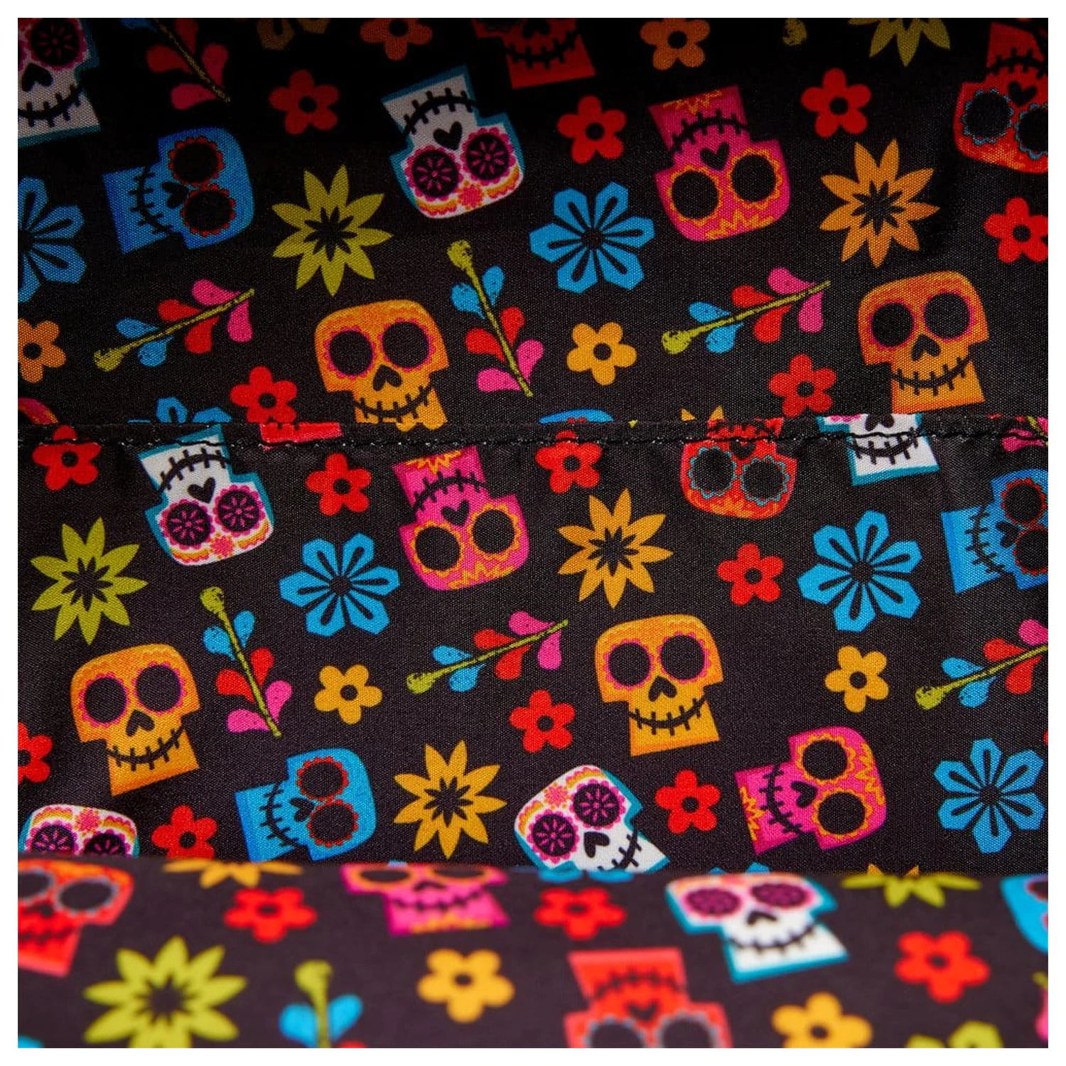Disney by Loungefly Mini-Rucksack Coco Miguel Día de los Muertos Produktfoto