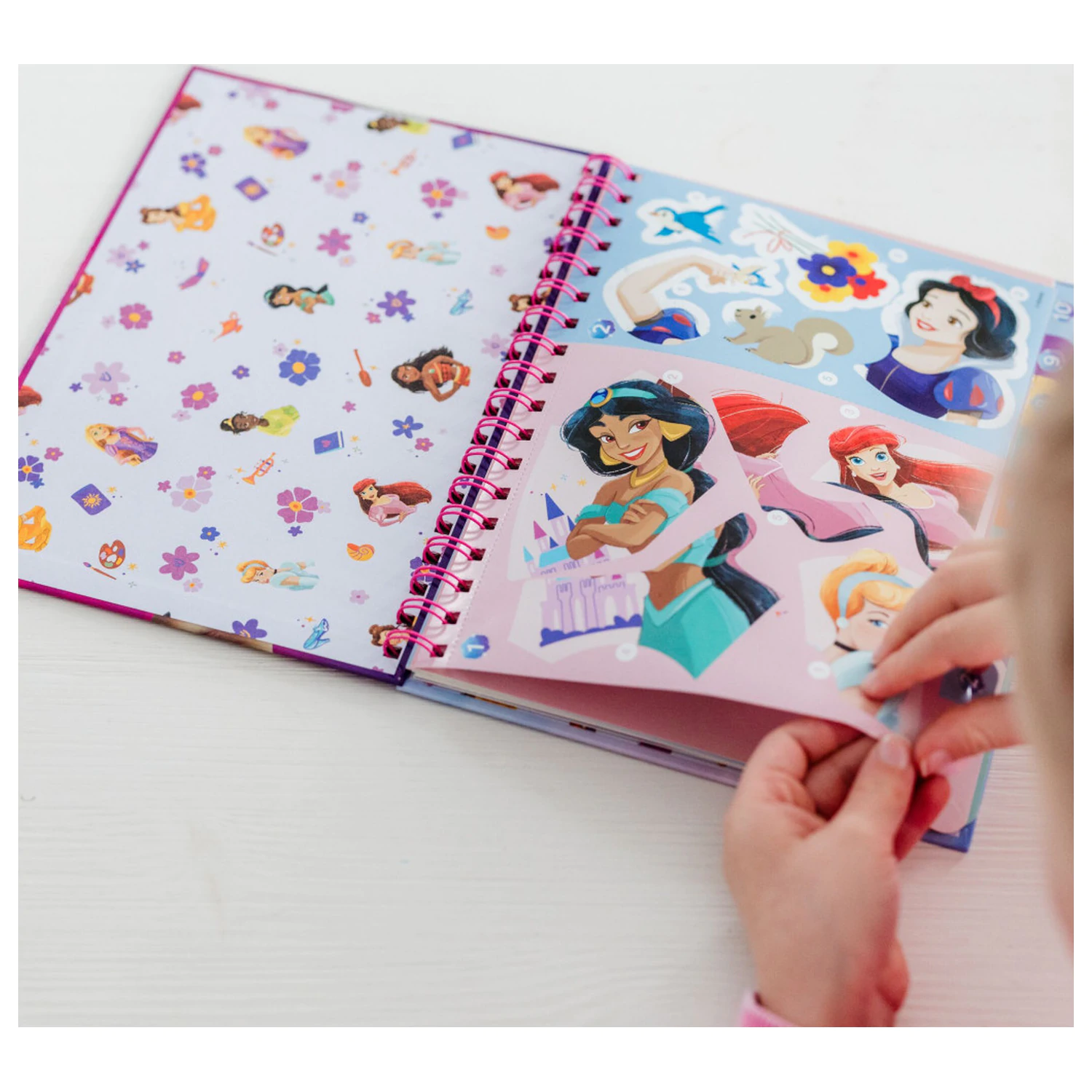 Disney Princess Story Puzzle Sticker und Malset Produktfoto