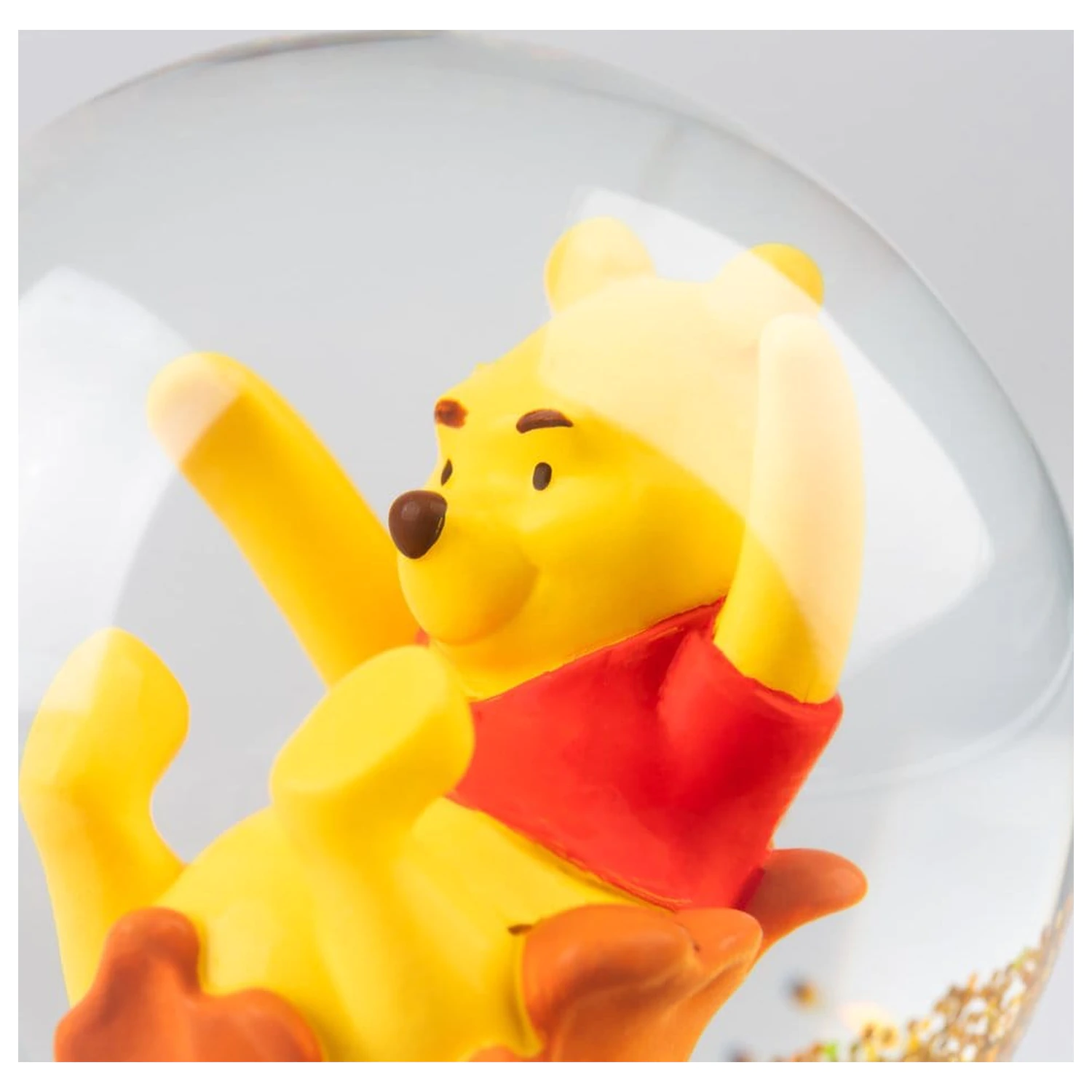 Disney Winnie the Pooh Schneekugel 10 cm Produktfoto