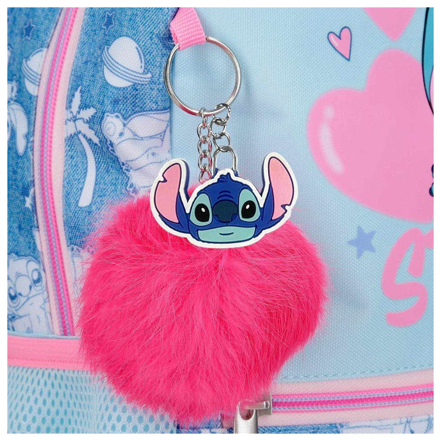 Disney Stitch Hearts Sporttasche 46cm Produktfoto