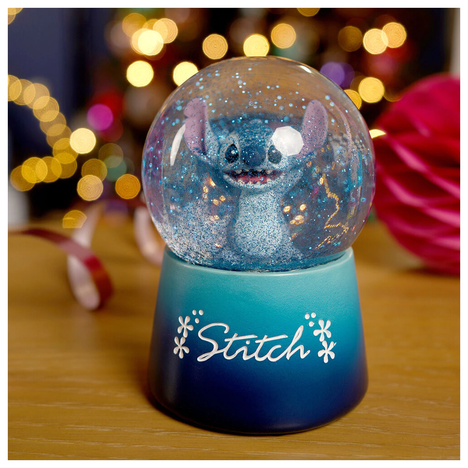 Disney Stitch Schneekugel Produktfoto