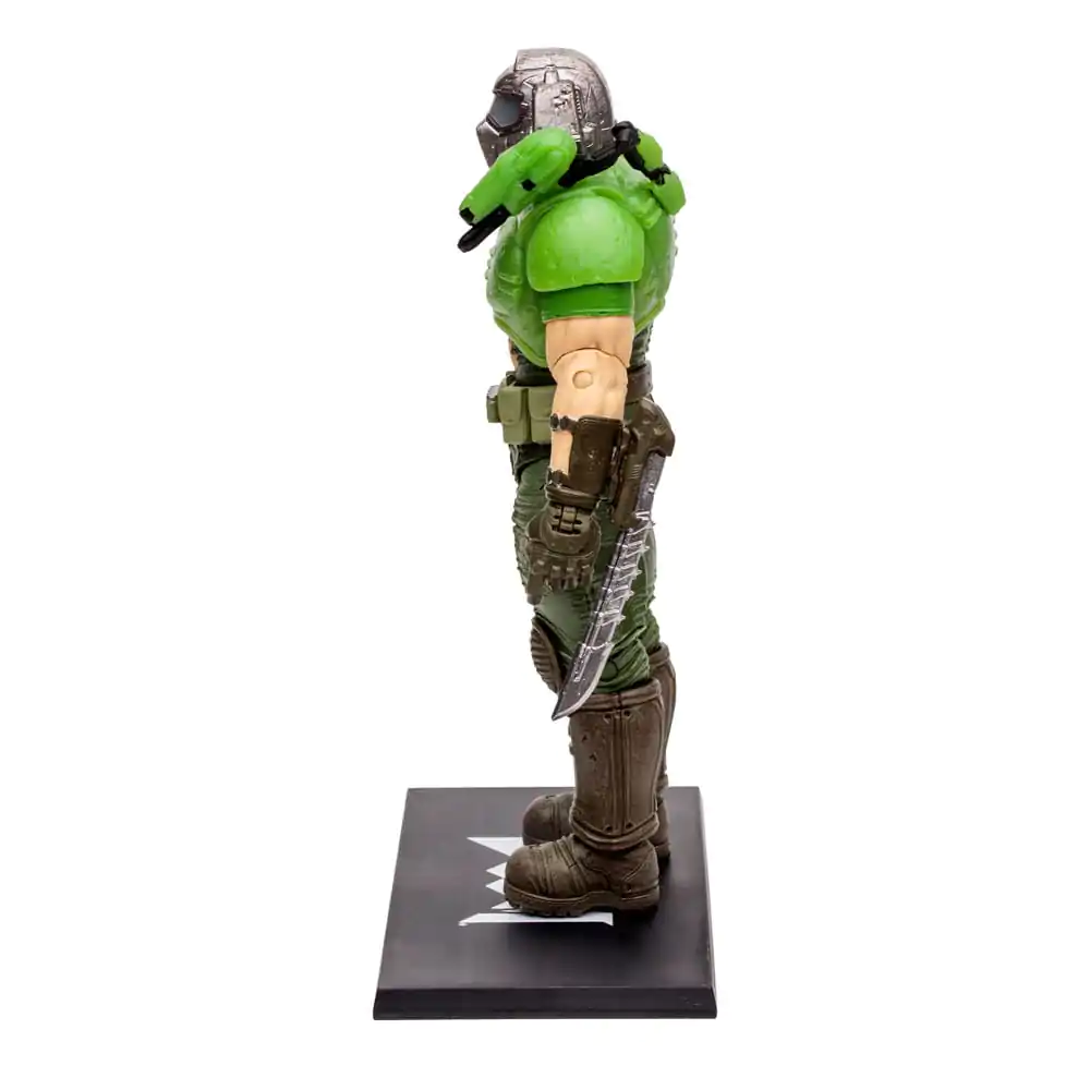 Doom Eternal Actionfigur Doom Slayer Classic (Glow In The Dark Edition) Gold Label 18 cm Produktfoto
