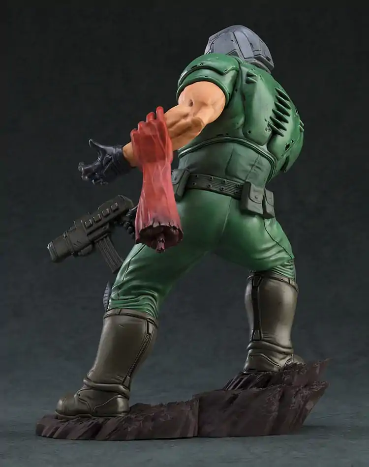 Doom Pop Up Parade PVC-Statue Doom Marine 17 cm Produktfoto