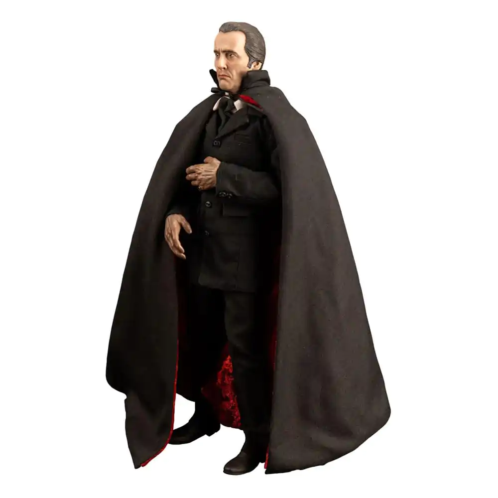 Dracula Hammer Horror Actionfigur 1/6 Dracula Prince of Darkness 33 cm Produktfoto