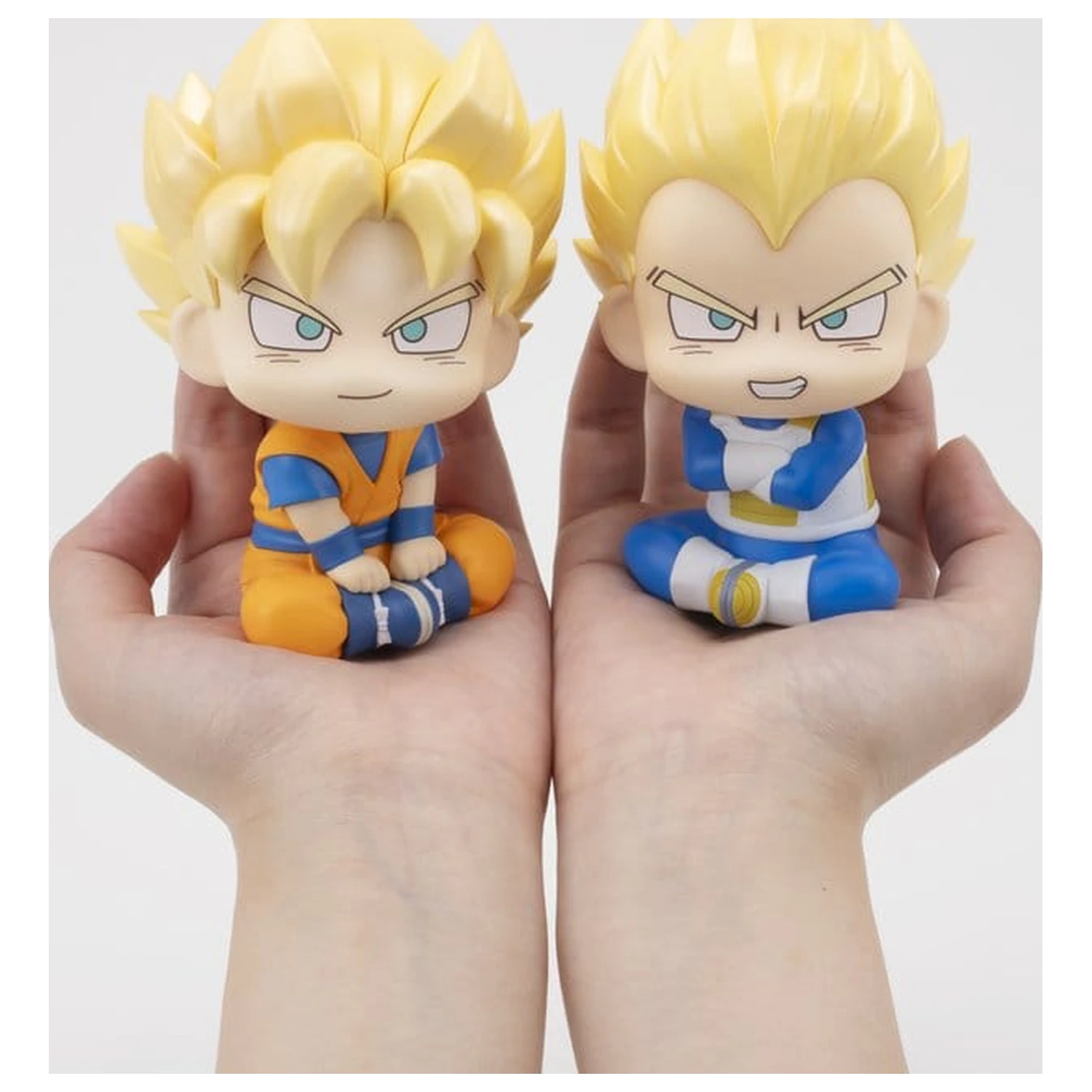 Dragon Ball DAIMA Look Up PVC Figuren 2er-Pack Super Saiyan Son Goku (mini) & Super Saiyan Vegeta (mini) 11 cm (mit Geschenk) Produktfoto